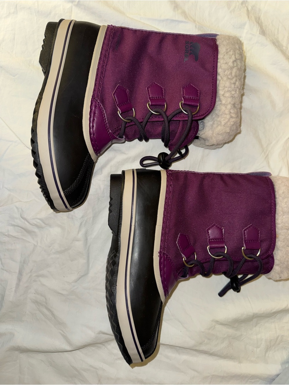 Sorel Girls Purple and Black Insulated Winter Boots